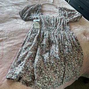 BP Ivory Seventies Flatfloral dress